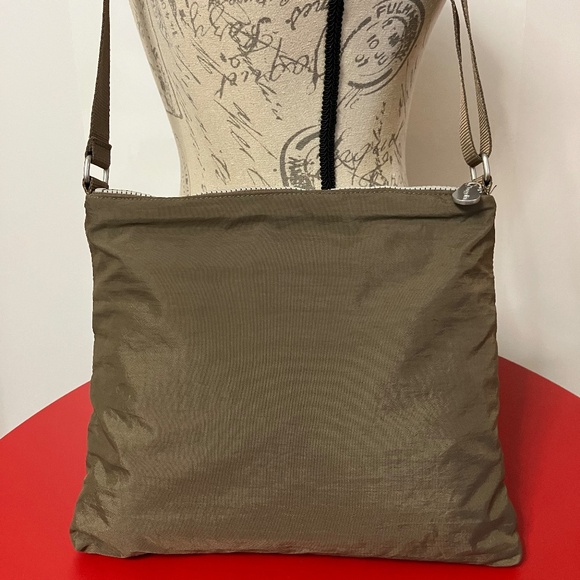 Baggallini Large Zipper 4-Zip Crossbody Travel Bag in Portabello - Picture 2 of 6